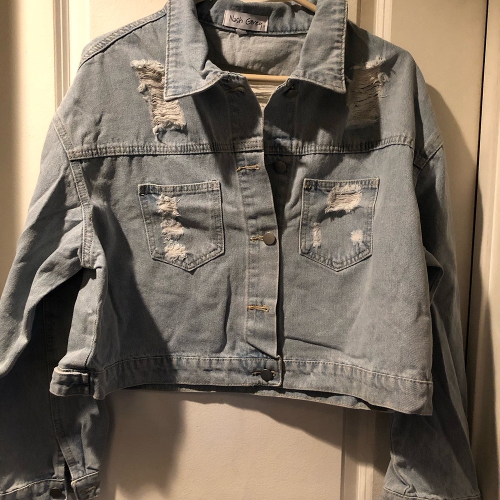 Short Jean Jacket with Rhinestones in the Back Size XL New